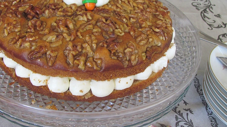 עוגת עוקץ הדבורה