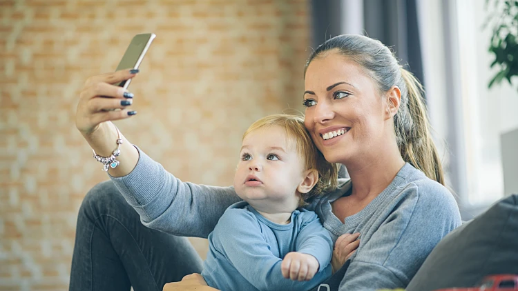 סלפי עם אמא