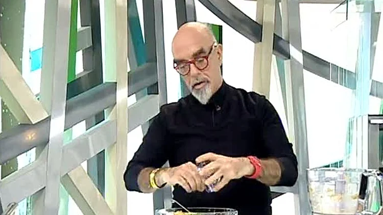 אהרוני מבשל 04.10.2010