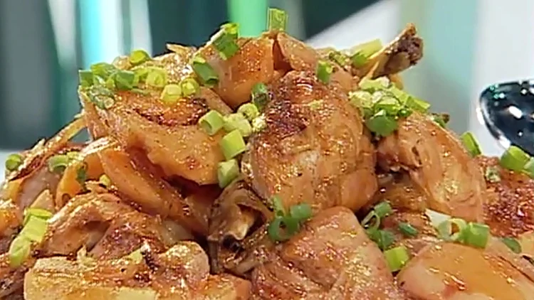 תבשיל עוף עם חבושים מתוך אהרוני 22.2.11