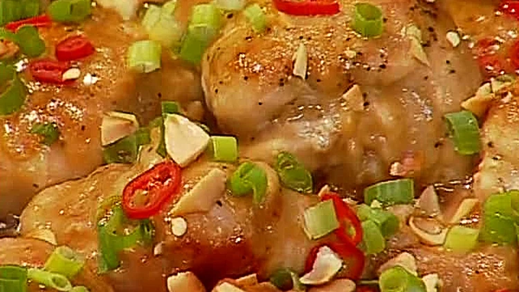 שוקיים עם חמאת בוטנים מתוך התוכנית של אהרוני 18.1.2011