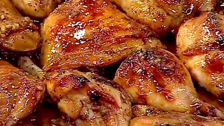 כרעיים של עוף צלויות עם מייפל מתוך התוכנית של אהרוני 7.12.10