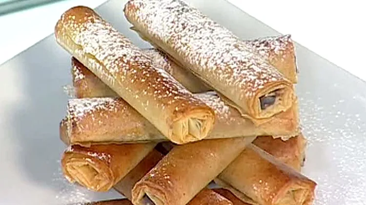 אהרוני מכין סיגרים במילוי שוקולד