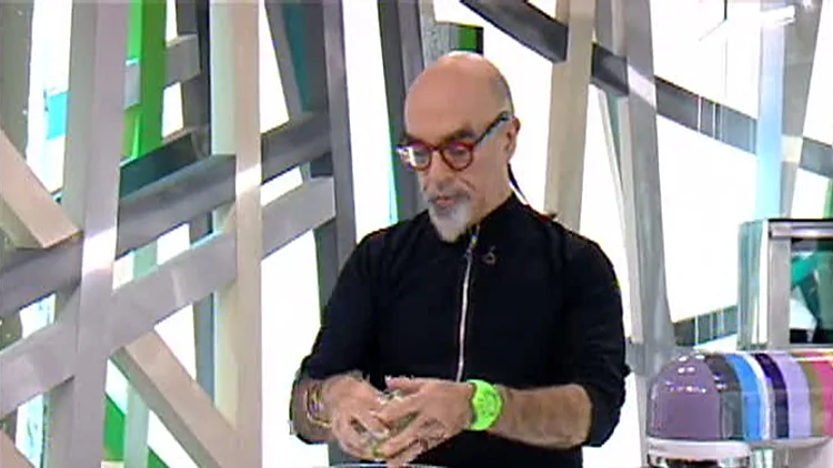 אהרוני מבשל 05.10.2010