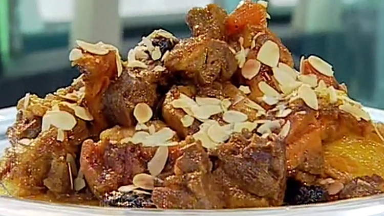 מתכון לטאג'ין כבש עם פירות יבשיםי מתוך התוכנית של אהרוני 3.3.2011