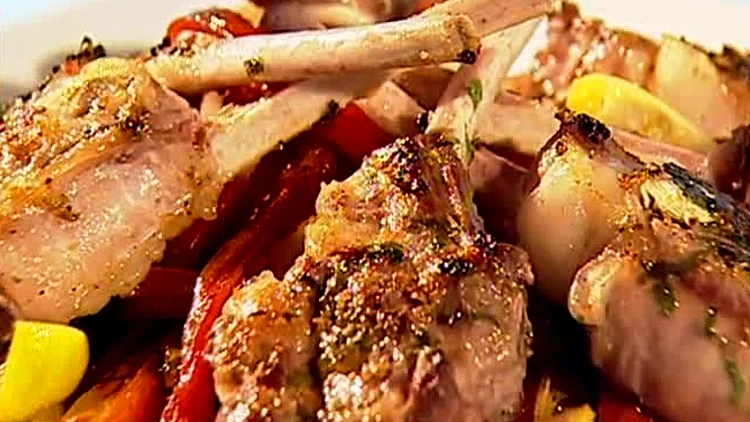 צלעות בתבלינים מזרחיים מתוך התוכנית של אהרוני 27.1.2011