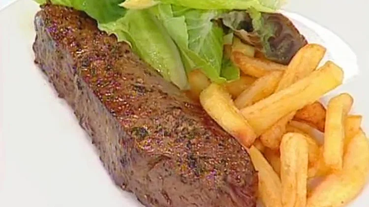 סטייק סינטה עם צ'יפס