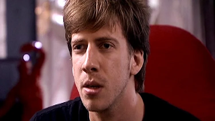 שגיא במשימת הייעוץ של החנונים, פרק 13, מתוך התוכנית היפה והחנון, עונה שנייה