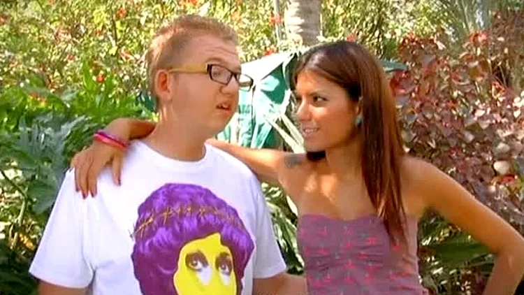 אלכס וליטל מתכוננים למשימה