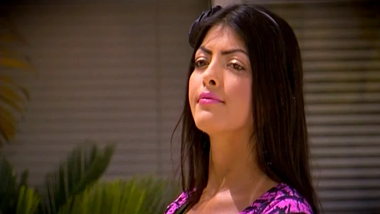 סיון מתוך הפרק ה1 של היפה והחנון 2