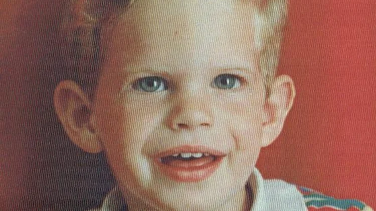 תמונות ילדות של אור, מתוך התוכנית היפה והחנון, עונה שנייה