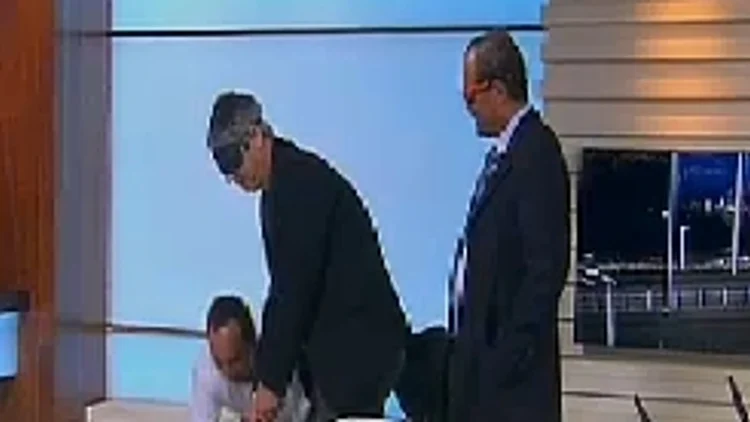 אלוף העולם בגולף לעיוורים מתארח בתוכנית הבוקר של אורלי וגיא