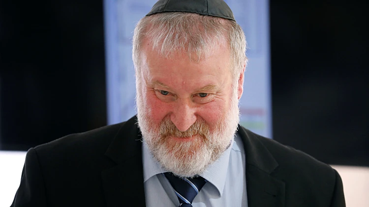 מנדלבליט זימן את בכירי הפרקליטות לישיבה דחופה ביום ראשון