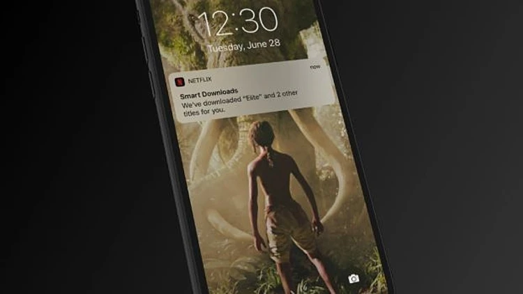 ההורדות החכמות של נטפליקס מגיעות לאייפון