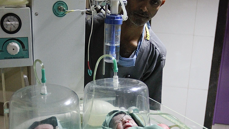 תינוקות בבית חולים