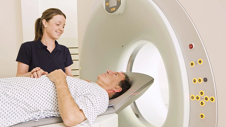 חיים בריא: מה ההבדל בין סי-טי לאם-אר-איי?