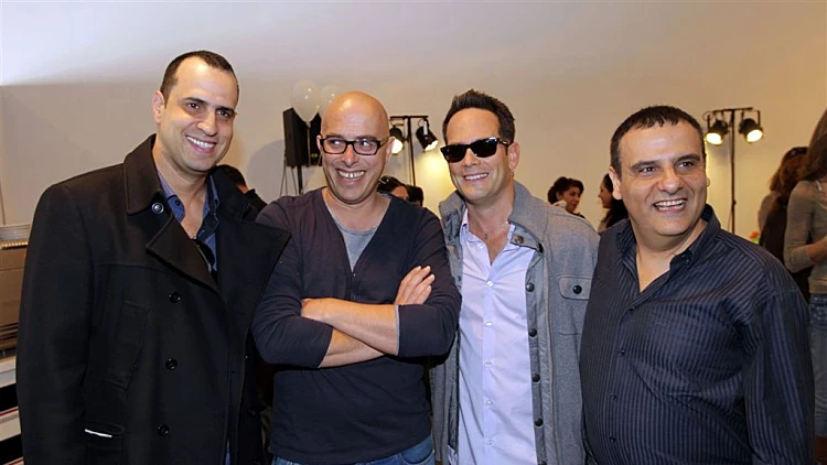 אסף אשתר,גיל ססובר,רובי דואניאס,ליאור כלפון