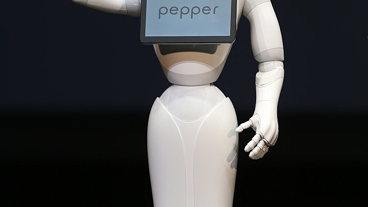 פפר, רובוט יפני שמסוגל לזהות רגשות