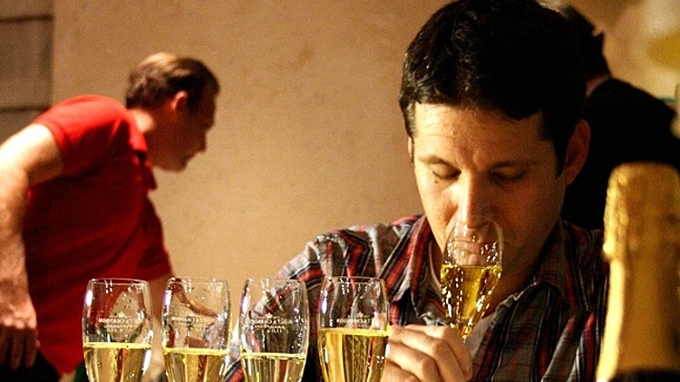 תמונה של ישי מלכוב, מנהל מסעדת ברטי, עולם היין תמונה ראשית ולהפניות