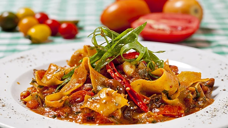 מתכון לפסטה ברוטב עגבניות חריף