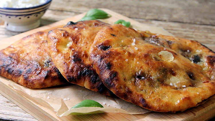 מאפה שמרים בלקני