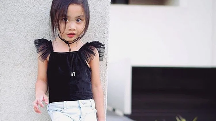 רק בת 3 וכבר שוברת את האינסטגרם עם הסטייל שלה