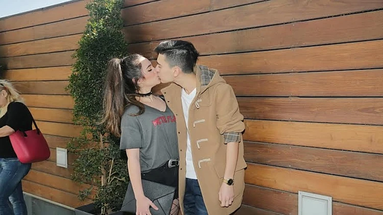 בגדי הים השלמים מהסיקטיז חוזרים