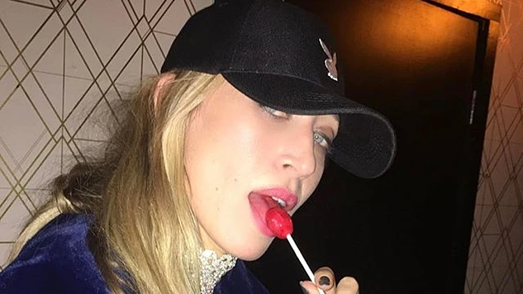 הכירו את האחות החורגת של ג'יג'י - אלאנה חדיד