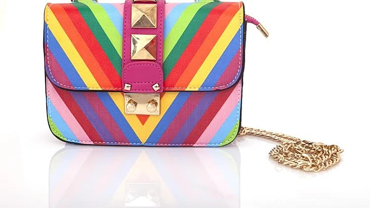 גאווה אופנה