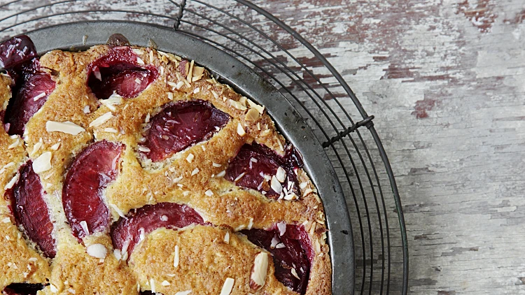 עוגת שזיפים