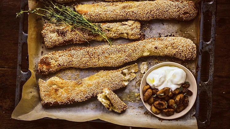 בייגלה ירושלמי במילוי כרישה וריקוטה