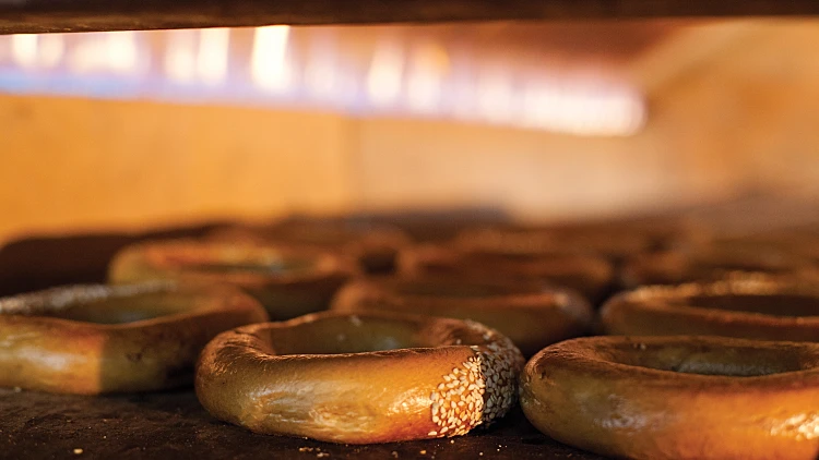 בית הבייגלה של יפעת, באר שבע על השולחן גיליון אפריל 2013