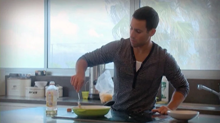 מייקל עצור מהזוג ההפוך