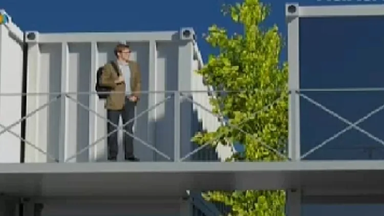 דגם מעונות סטודנטים ממכולות