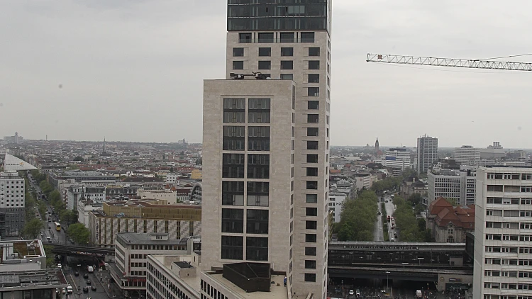 מלון וולדורף אסטוריה בברלין