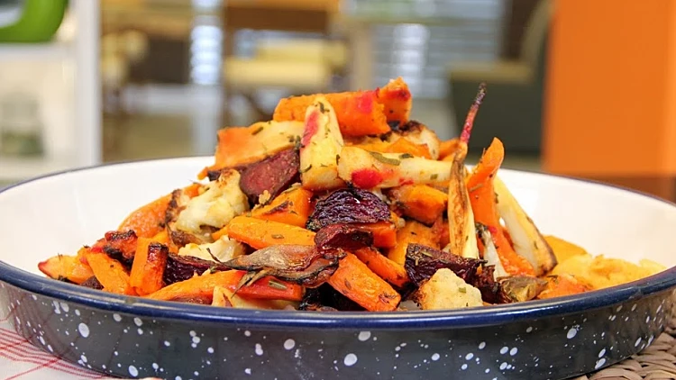 ירקות צלויים בתנור