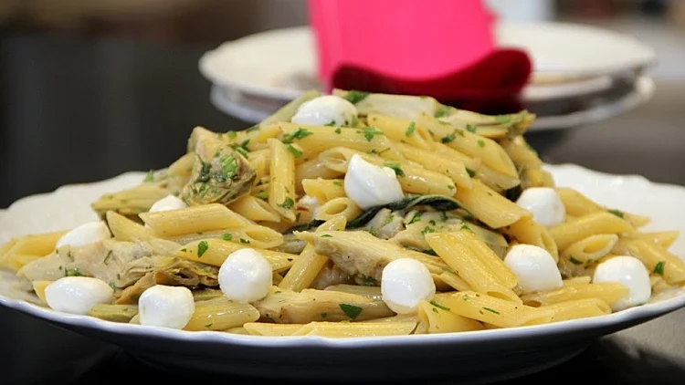 פסטה עם ארטישוק ואנשובי