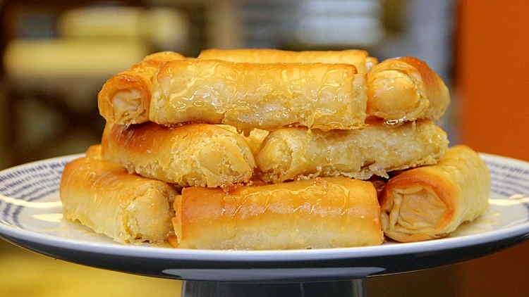 סיגרים במילוי מרציפן