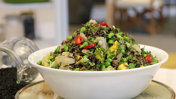 סלט אורז פרא