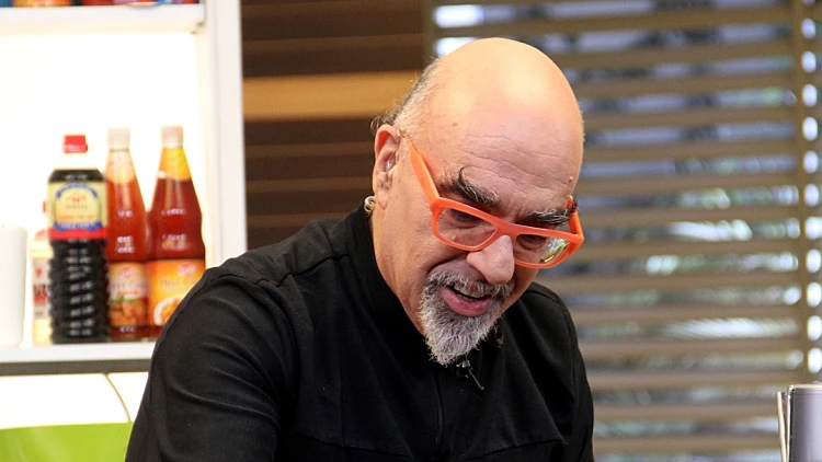 קינוח ברד עם פירות אדומים