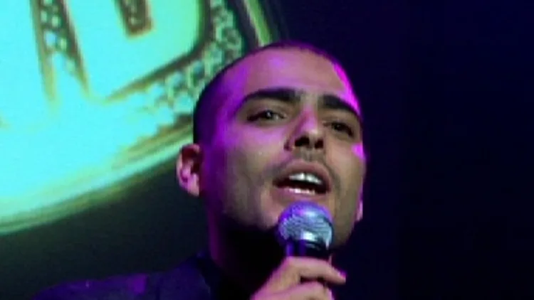 חי ב-LA LA לנד 2: שיר הסיום של שיר לוי