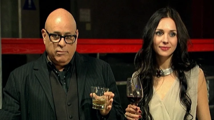 אורי פסטר בעונה השנייה של לה לה לנד כמנטור של הזמרים