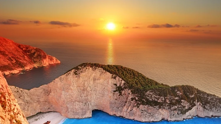 הדירוג נחשף: קבלו את 40 המדינות היפות בעולם