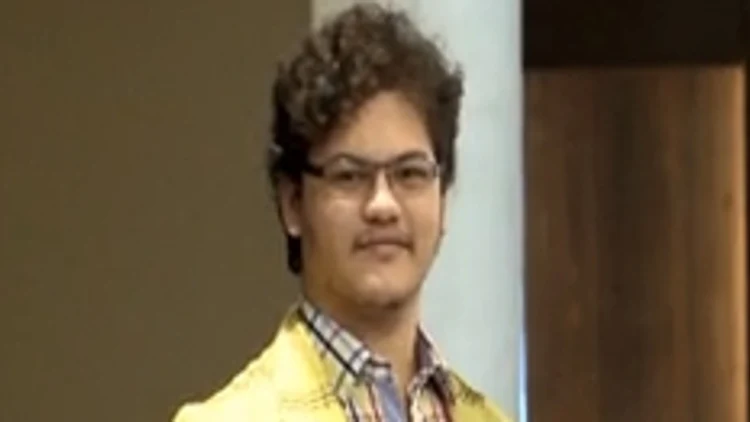 הו צ'או צ'ונג- היפה והחנון 4