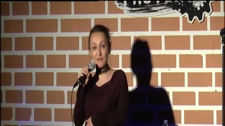 סטנדאפיסטיות בהריון