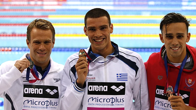 גל נבו עם מדליית הכסף באליפות אירופה בלונדון ב-200 מטר מעורב אישי