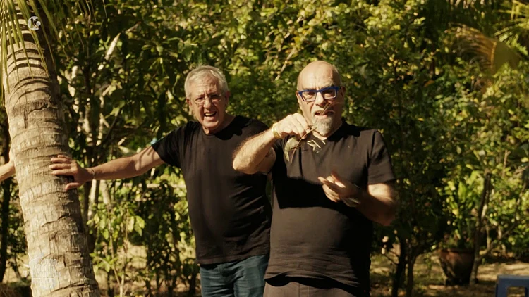 אהרוני וגידי תופסים שרימפס - המסע המופלא פרק נהר המקונג