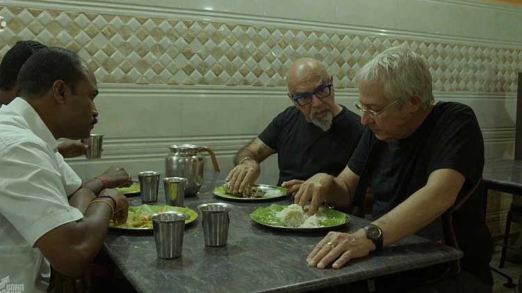 גידי ואהרוני במסעדה