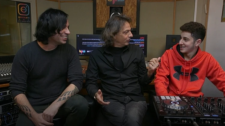 שי שטרן וסקאזי