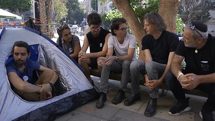 עובדי הסינמטק בשביתה מתוך שי בשידור